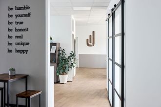 Gallerie Vorschau-Bild