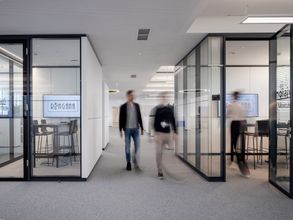 Gallerie Vorschau-Bild