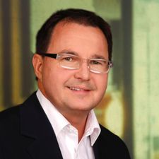 Christian  Schmid