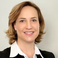 Ansprechpartner:in