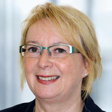 Bettina Schlüter